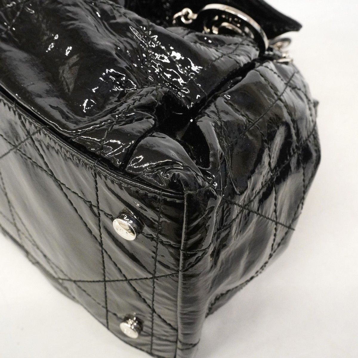 Dior Handbag Cannage Enamel Black Silver — view 7