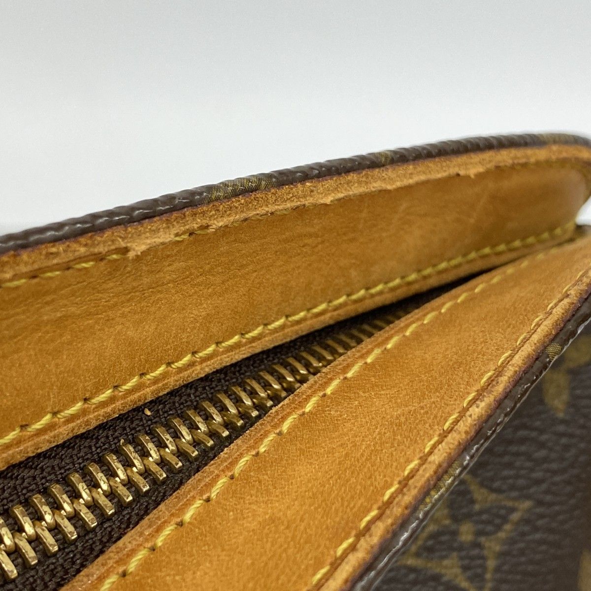 Louis Vuitton Shoulder Bag Monogram Drew Brown — view 7