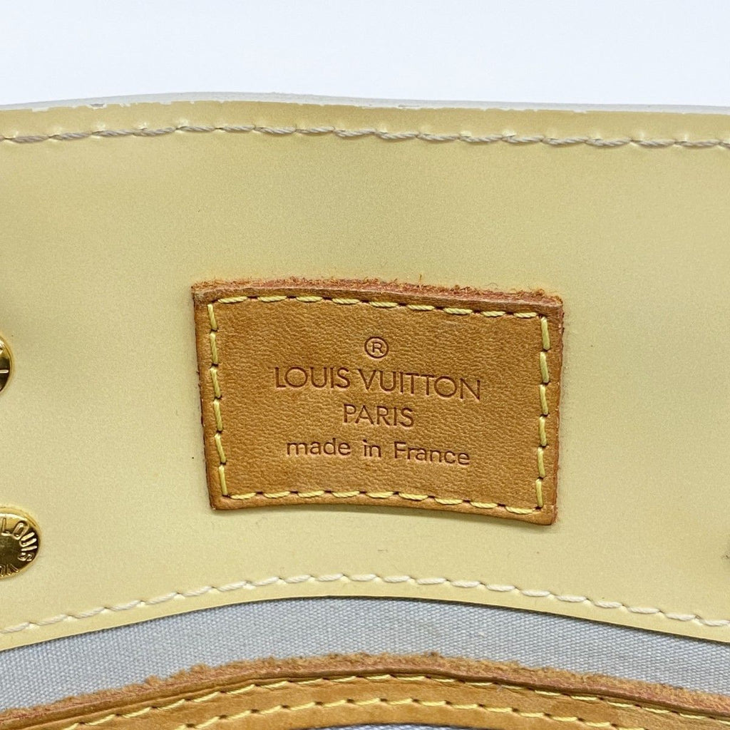 Louis Vuitton Handbag Vernis Reed PM Gray — view 5