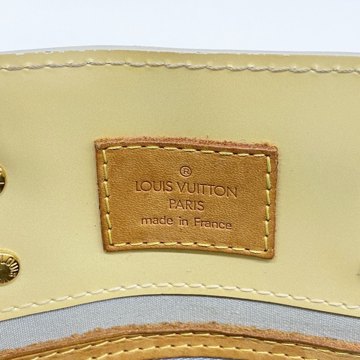 Louis Vuitton Handbag Vernis Reed PM Gray — view 5