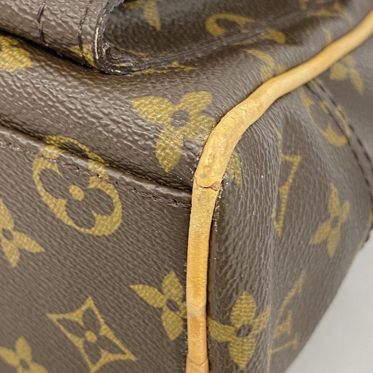 Louis Vuitton Handbag Monogram Manhattan PM Brown — view 7