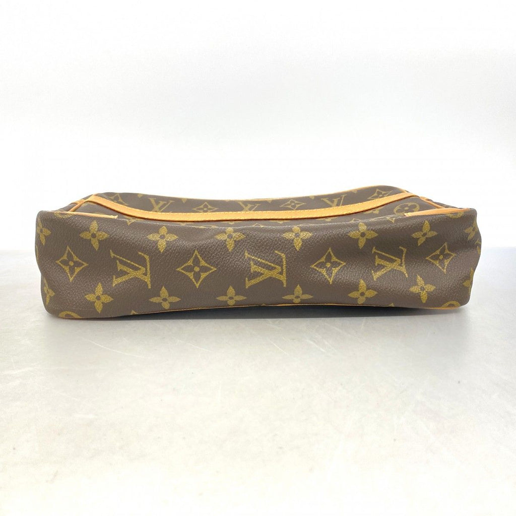 Louis Vuitton Clutch Monogram Compiegne 28 Brown — view 3