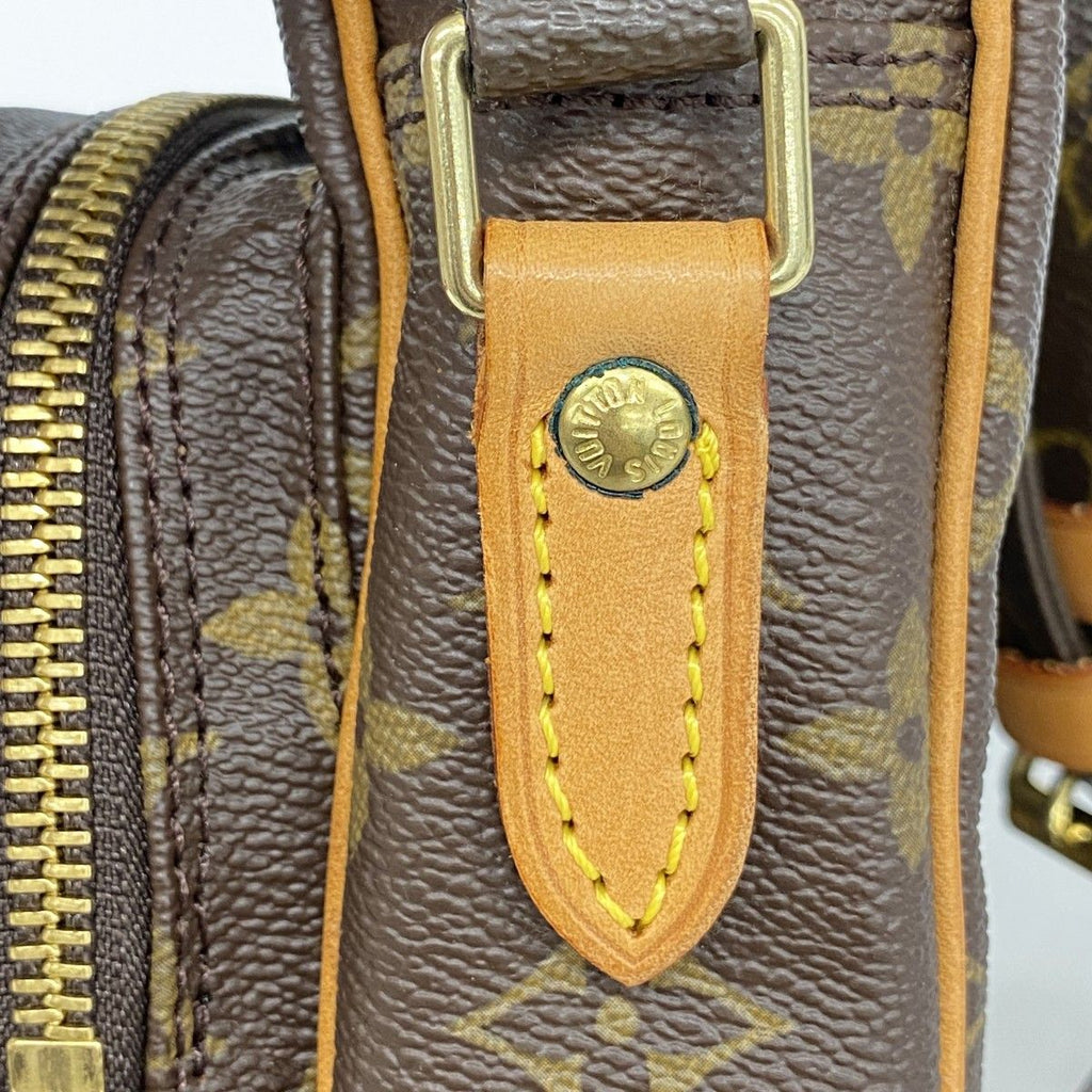 Louis Vuitton Shoulder Bag Monogram Amazon Brown — view 8