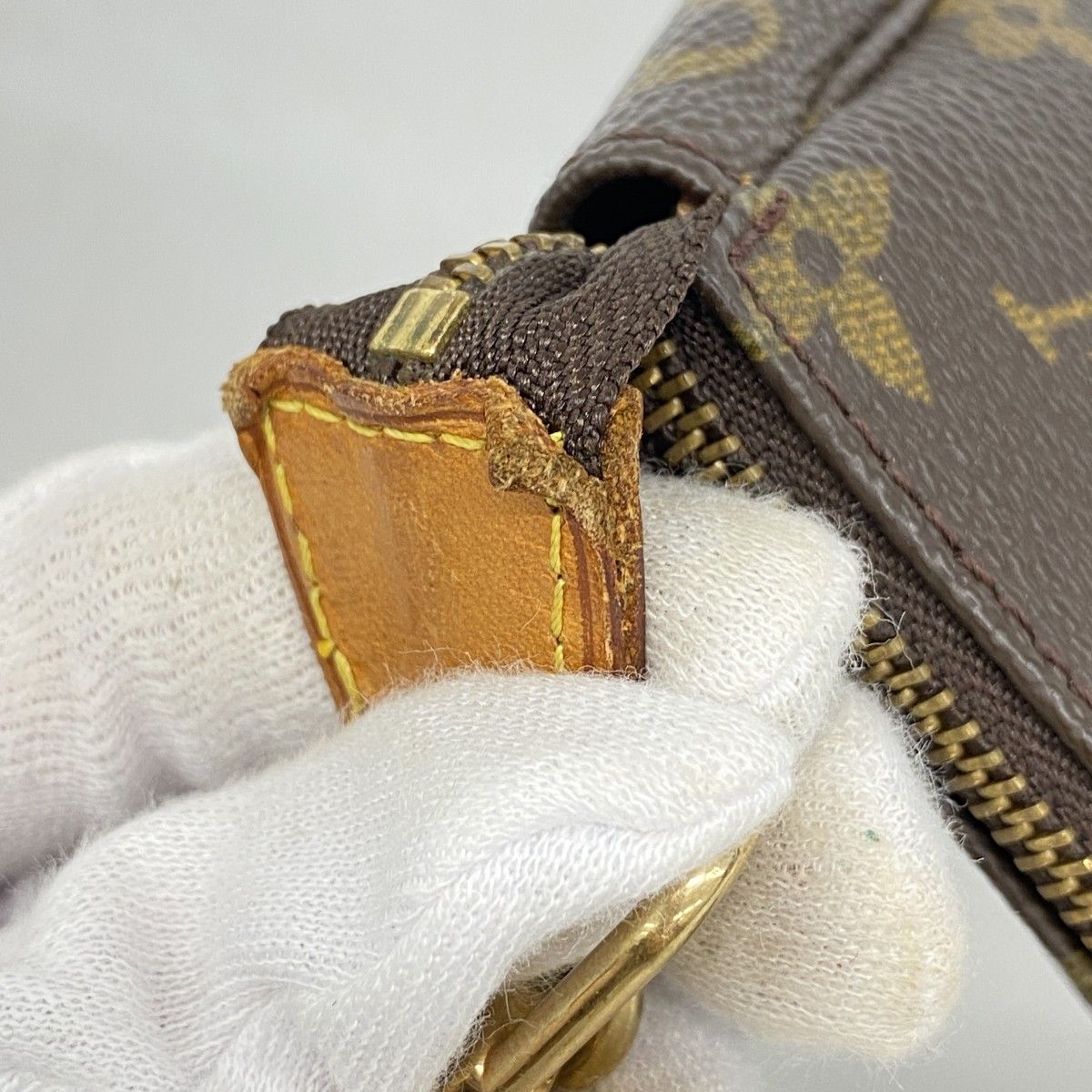 Louis Vuitton Pouch Monogram Pochette Brown — view 7