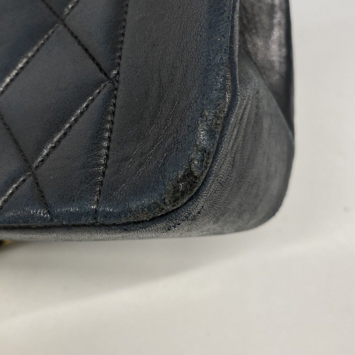 Chanel Shoulder Bag Diana Lambskin Black Gold — view 6