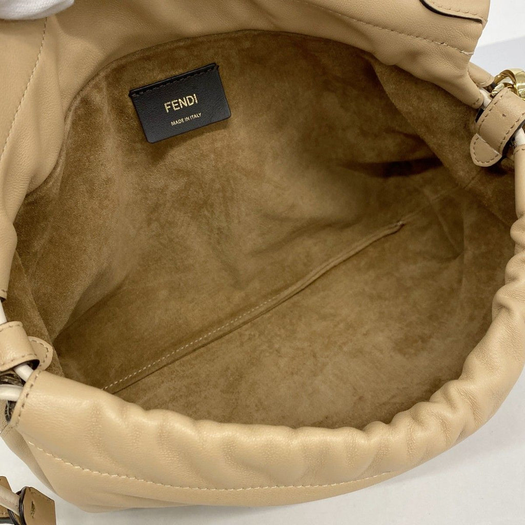 Fendi Shoulder Bag Leather Beige Gold — view 4