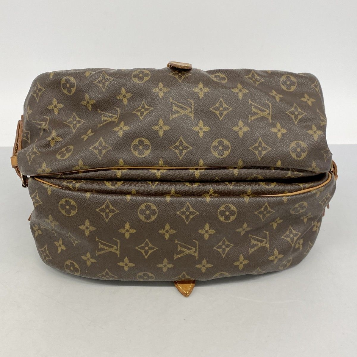 Louis Vuitton Shoulder Bag Monogram Saumur 35 Brown — view 3