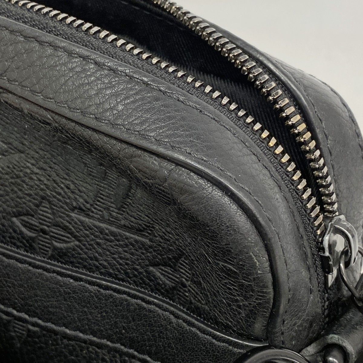 Louis Vuitton Shoulder Bag Monogram Shadow Trio Messenger Black — view 6