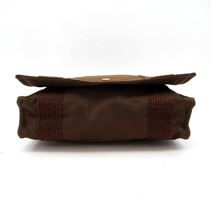 Hermes Her Line Besace PM Canvas Shoulder Bag Brown — view 6