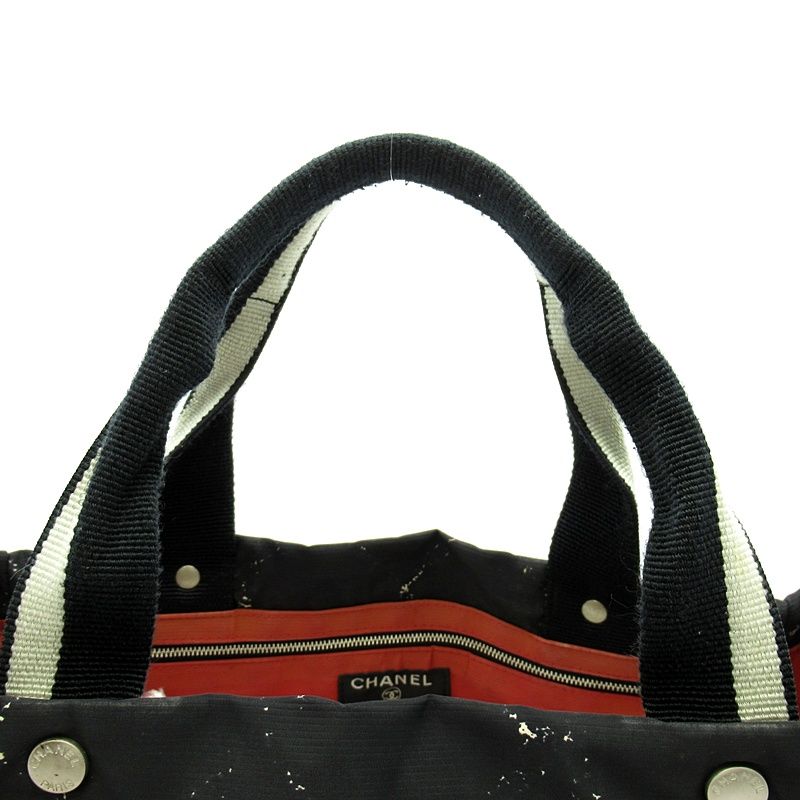 Chanel Travel Line Tote MM Nylon Black — view 2