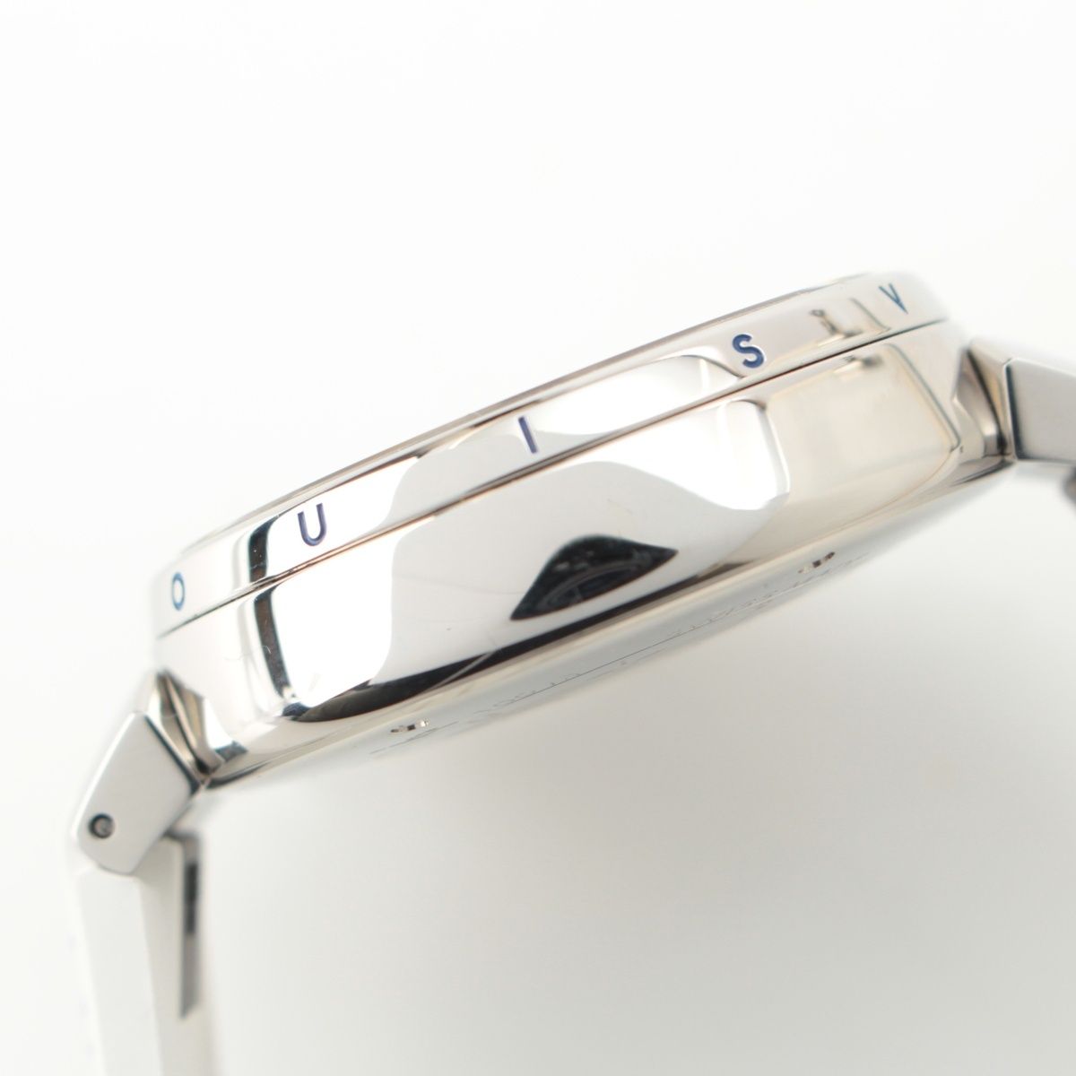 Louis Vuitton Tambour Street Diver Automatic Winding Watch Silver Dial Pacific — view 7