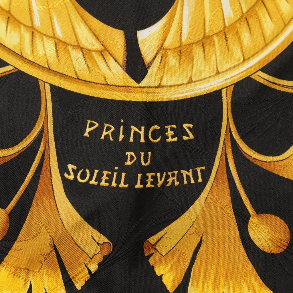 Hermes Carre 90 Daimyo Princes du Soleil Levant Prince of the Land of the — view 9