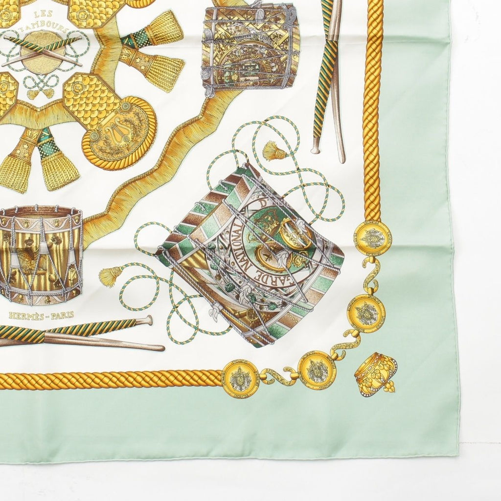 Hermes Carre 90 les Tambours Taiko Silk Scarf Green — view 5