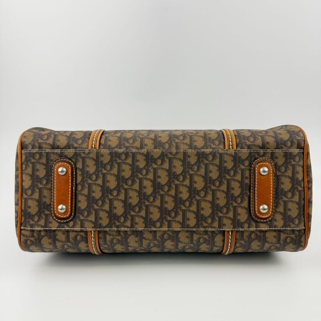 Dior Trotter Chain Shoulder Bag Leather Brown Vintage — view 9