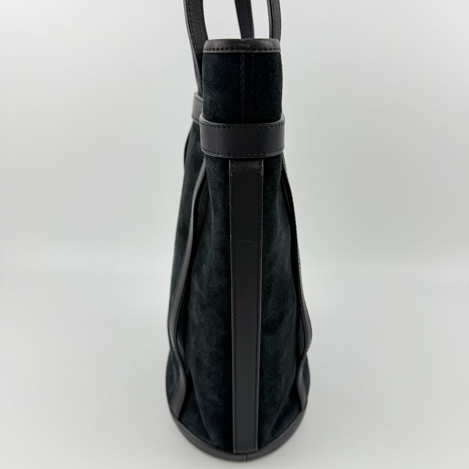 Loewe Anagram Shoulder Bag Suede Leather Black Vintage — view 6