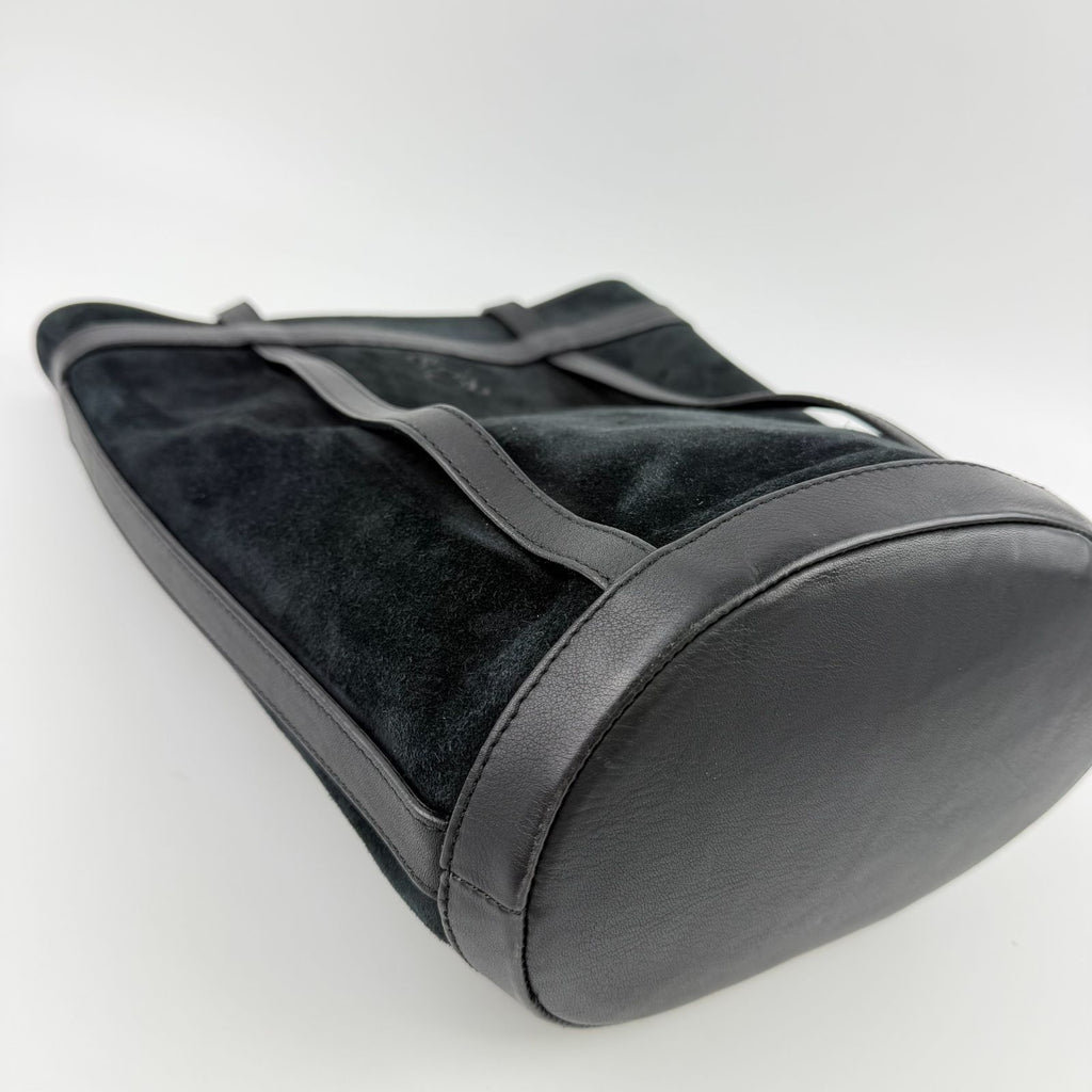 Loewe Anagram Shoulder Bag Suede Leather Black Vintage — view 9