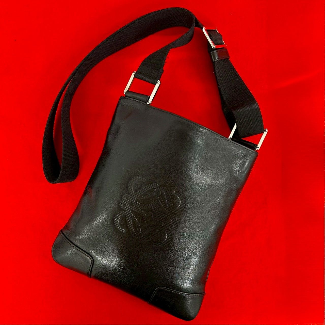 Loewe Anagram Logo Leather Shoulder Bag Pochette Crossbody Black