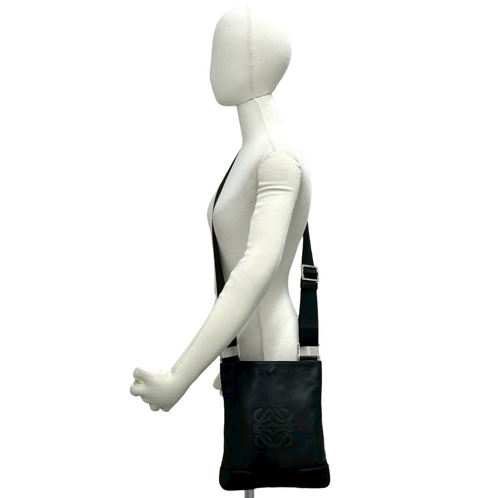 Loewe Anagram Logo Leather Shoulder Bag Pochette Crossbody Black — view 2