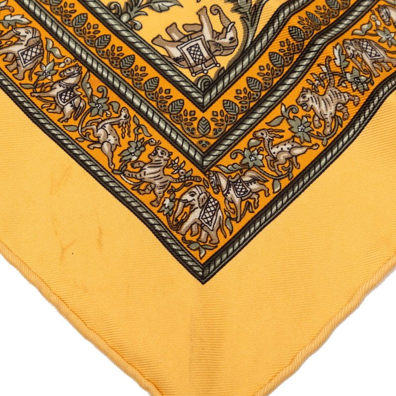 Hermes Carre 45 Chasse en Inde Indian Hunting Scarf Yellow Multicolor Silk — view 7