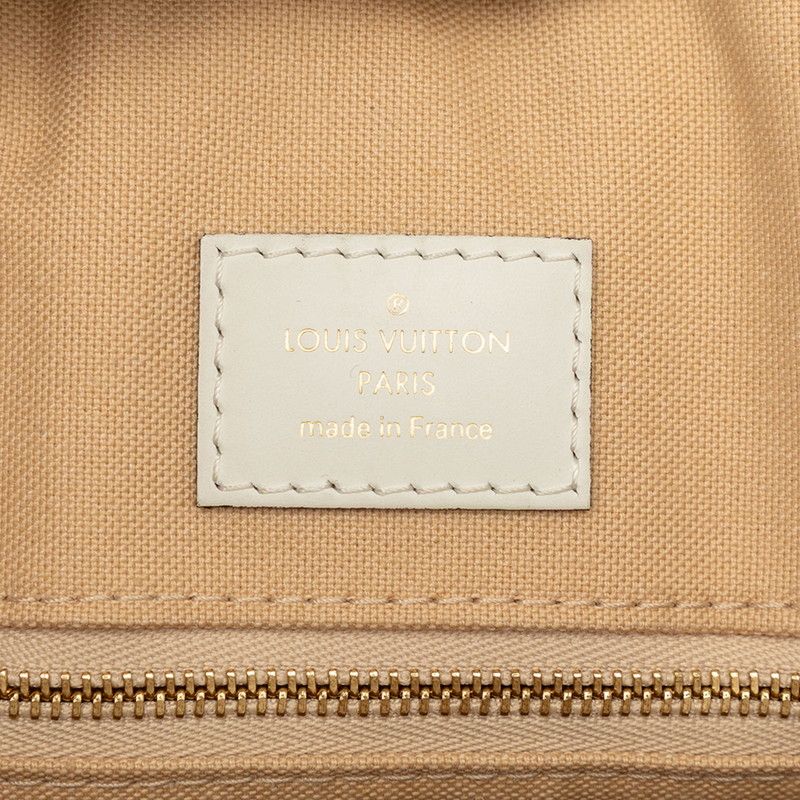 Louis Vuitton Monogram Giant On The Go GM Tote White Green Beige Leather — view 5