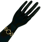 Gucci Vintage Bangle Watch Quartz Gold Black — view 2