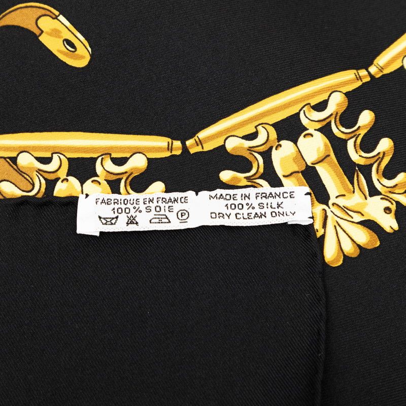 Hermes Carre 90 les Cavaliers D'or Yellow Gold Knight Scarf Black Silk — view 7