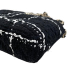 Chanel Shoulder Bag Tweed Chain CC Logo Black White Gold — view 7