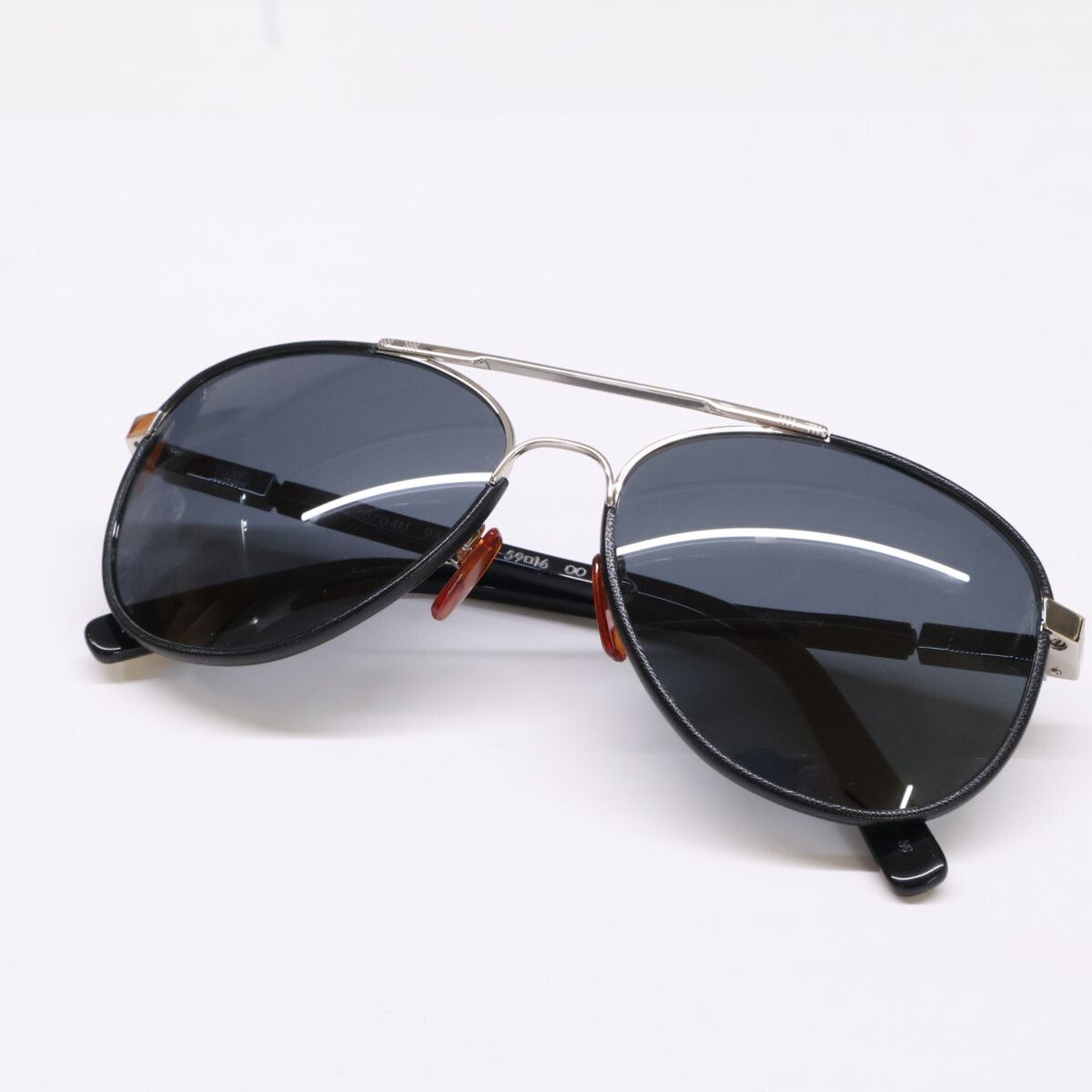Louis Vuitton Attraction Pilot Eyewear