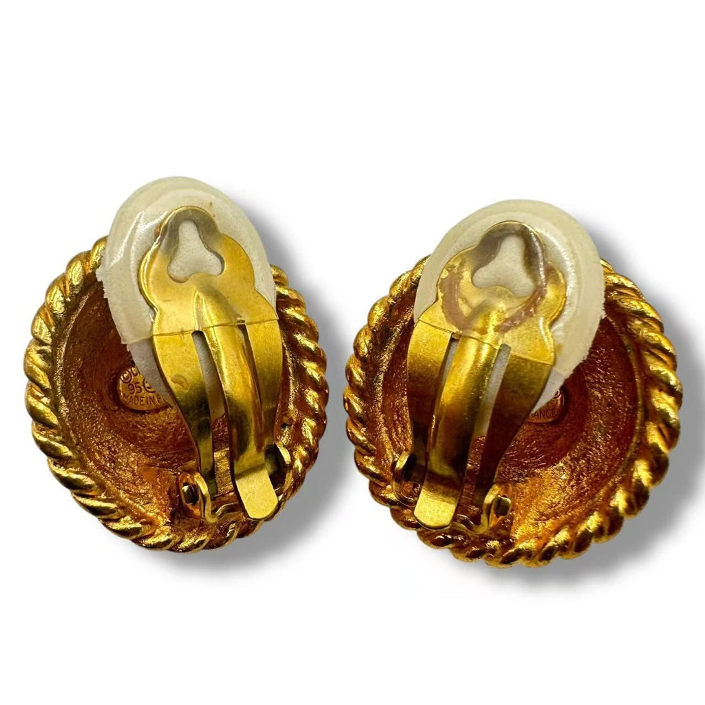 Chanel Vintage Earrings Logo Round — view 2