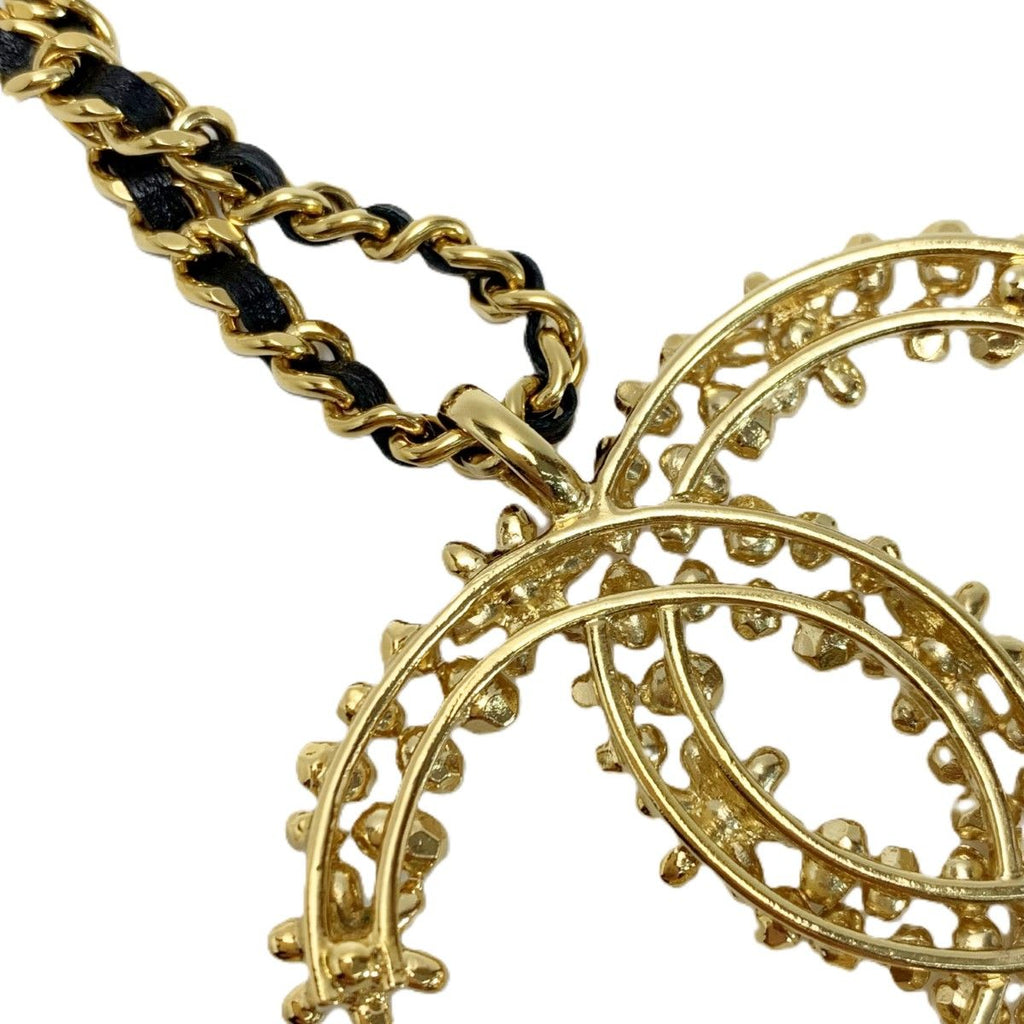Chanel Floret Motif CC Logo Necklace Gold — view 6