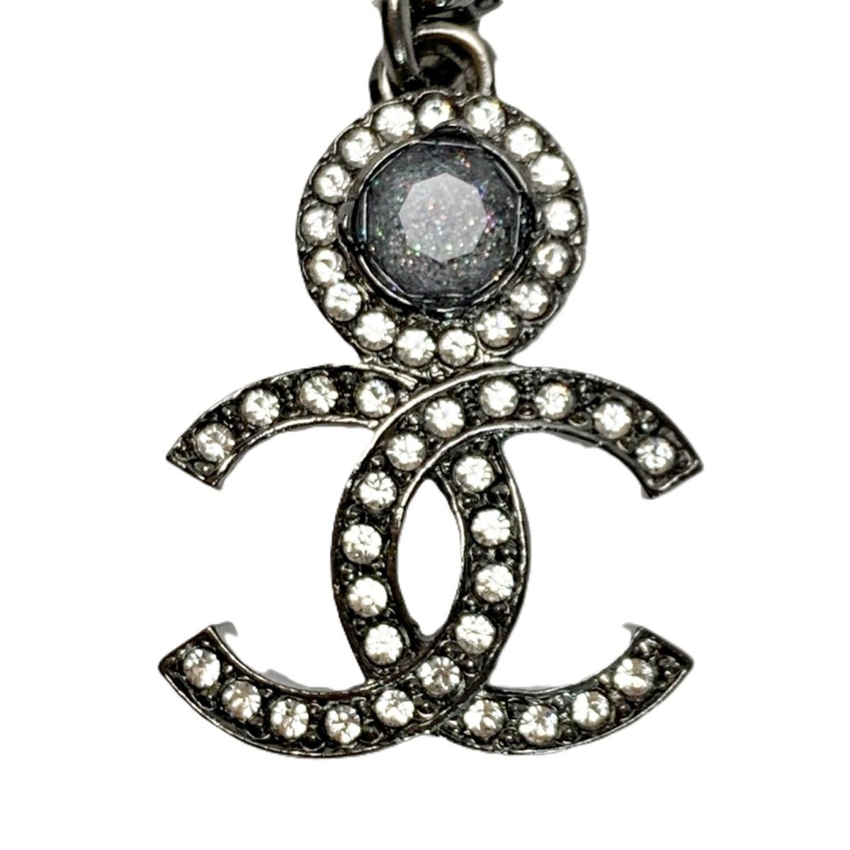 Chanel Necklace CC Logo Silver — view 3