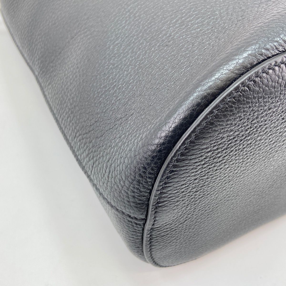 Prada Shoulder Bag Black — view 9
