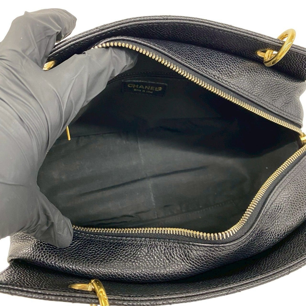 Chanel And Quilted CC Logo Caviar Leather Shoulder Bag Tote Black — view 9