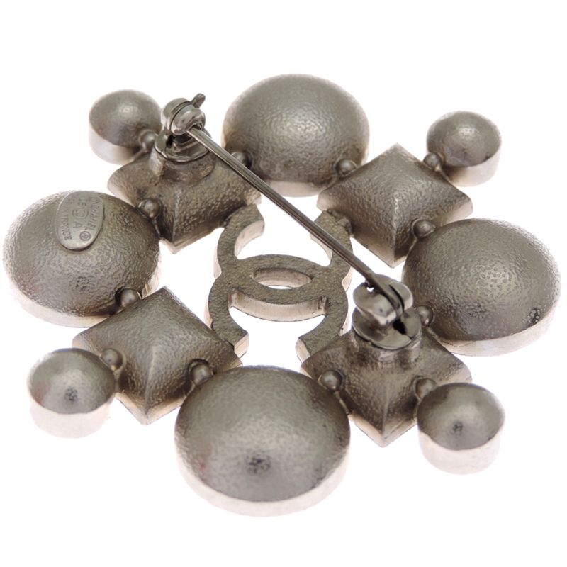 Chanel Brooch Silver — view 3