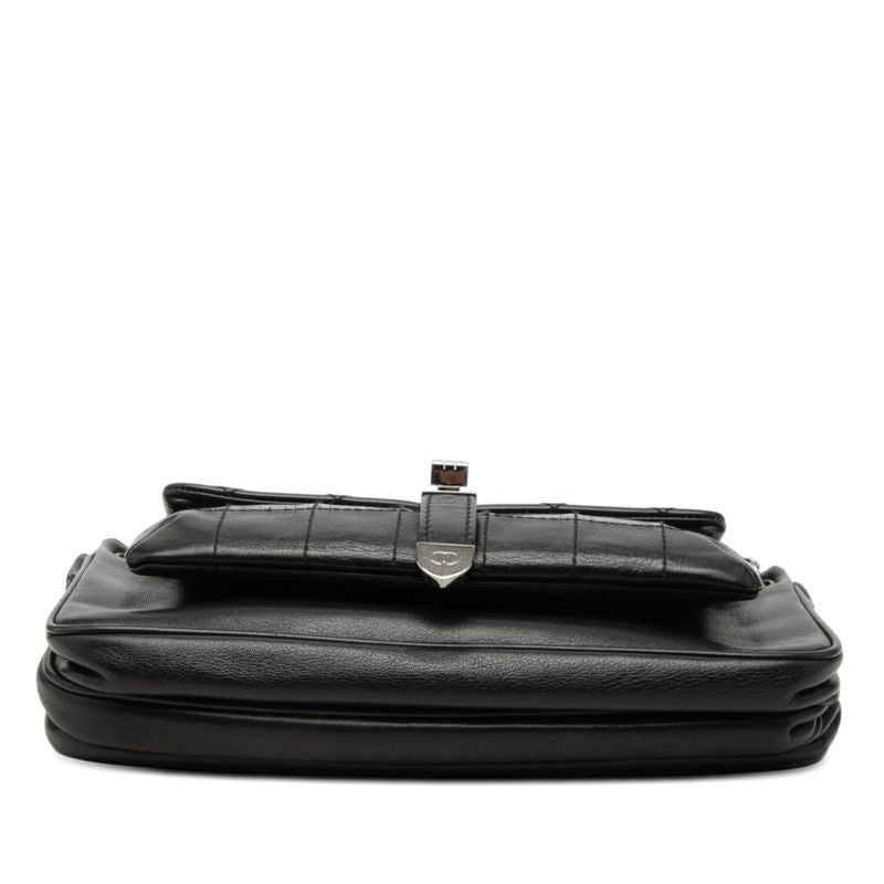 Chanel CC Logo 2.55 Quilted Chain Shoulder Bag Black Lambskin — view 3