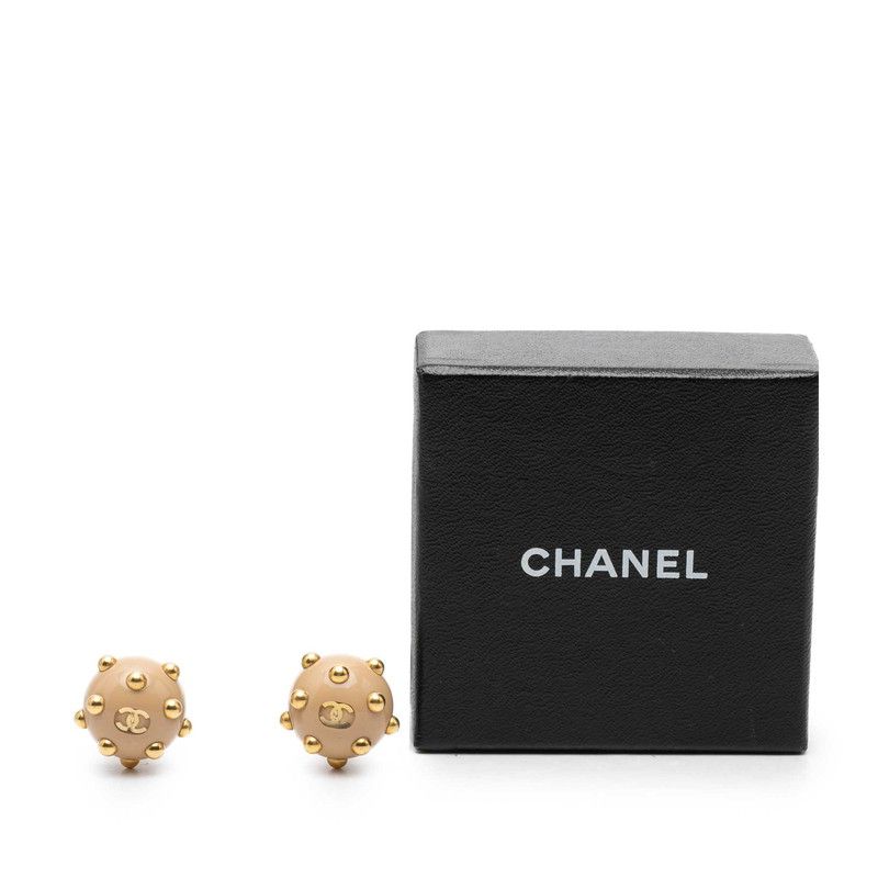 Chanel CC Logo Vintage Earrings Gold Beige Plated — view 4