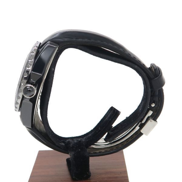 Chanel 33 Watch Black — view 3