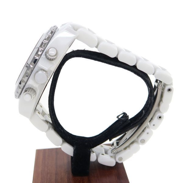 Chanel 41 Watch White — view 3