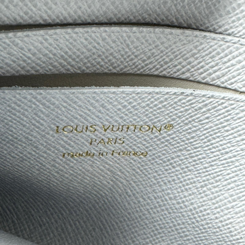 Louis Vuitton Monogram Portefeuille Noah Compact Wallet — view 7