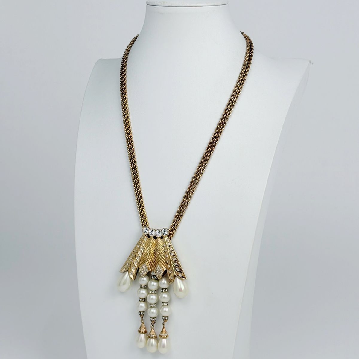 Dior Faux Pearl Necklace Rhinestone Gold — view 5