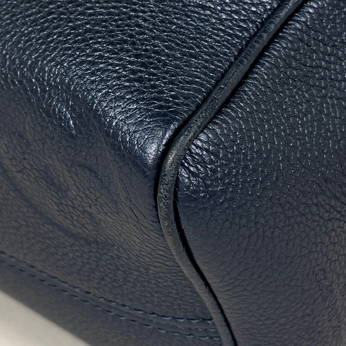Louis Vuitton Speedy Bandouliere 20 2-Way Handbag Monogram Empreinte Navy Blue — view 3