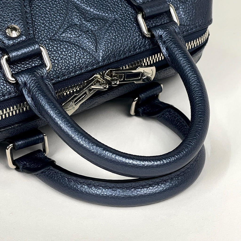 Louis Vuitton Speedy Bandouliere 20 2-Way Handbag Monogram Empreinte Navy Blue — view 4