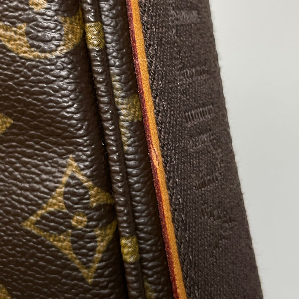 Louis Vuitton Trotteur Boble Shoulder Bag Monogram Brown — view 4