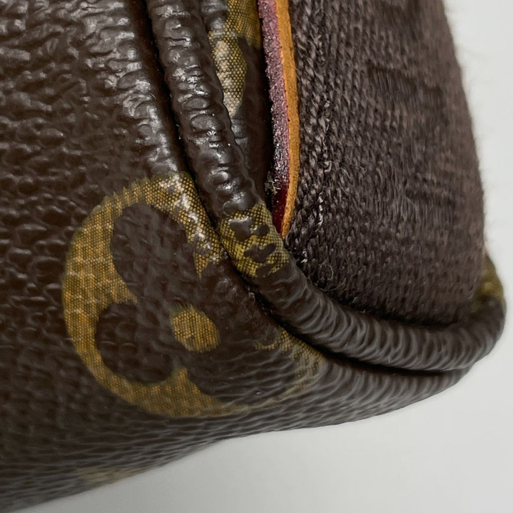 Louis Vuitton Trotteur Boble Shoulder Bag Monogram Brown — view 3