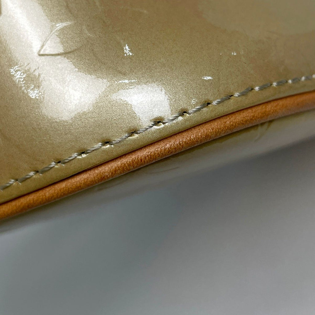 Louis Vuitton Houston Enamel Patent Tote Monogram Vernis Beige — view 3