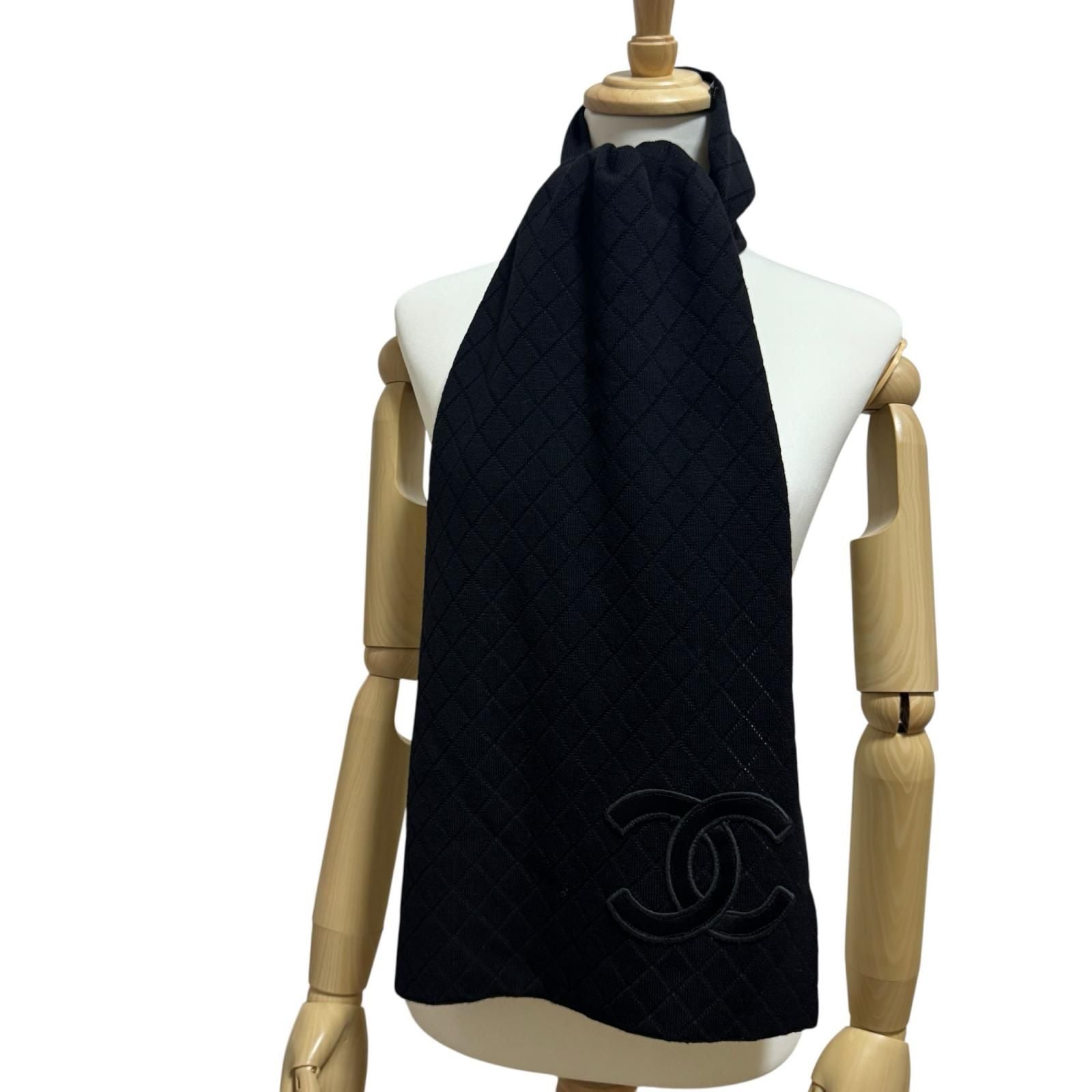Chanel CC Logo Scarf Shawl Wool — view 2