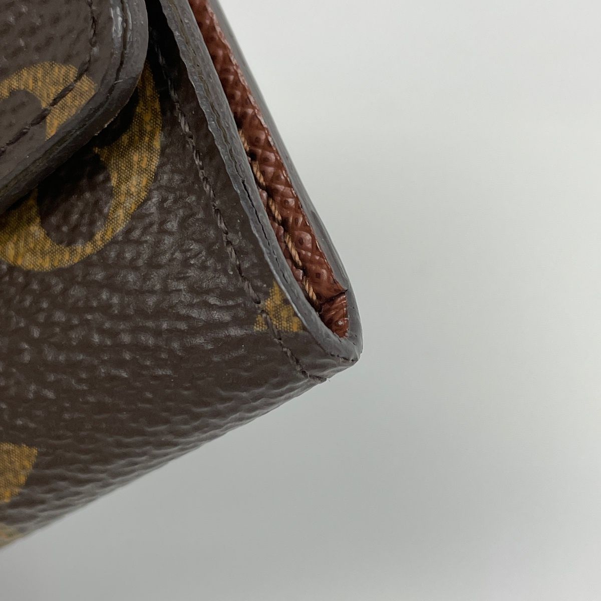 Louis Vuitton Multicles 6 Key Holder Key Hook Monogram Brown — view 3