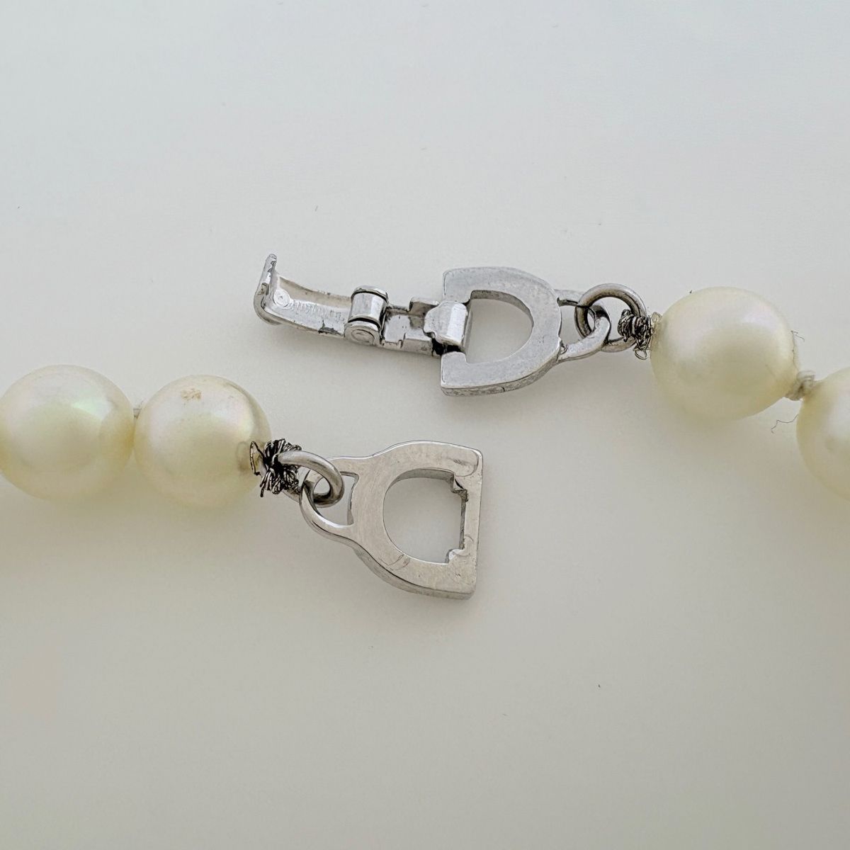Dior Faux Pearl Necklace Silver Plated White — view 2