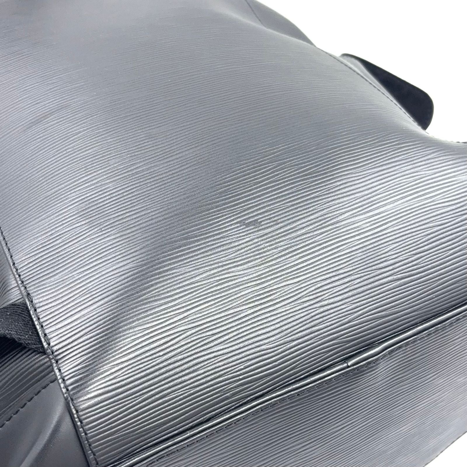 Louis Vuitton Christopher PM Epi Noir Leather Black Backpack Silver — view 9