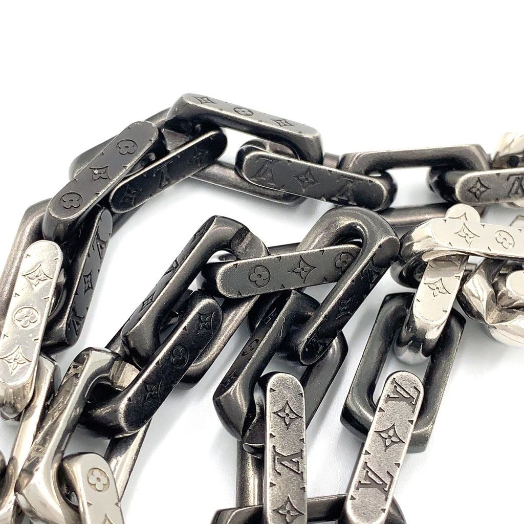 Louis Vuitton Collier Monogram Chain Metal Silver Black Necklace — view 9